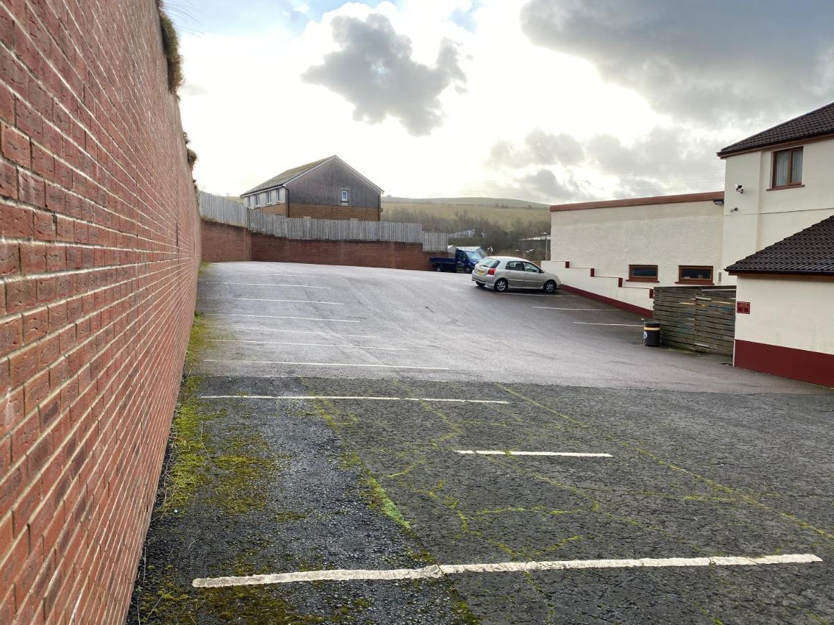 Bessemer Hotel Merthyr Tydfil Dış mekan fotoğraf