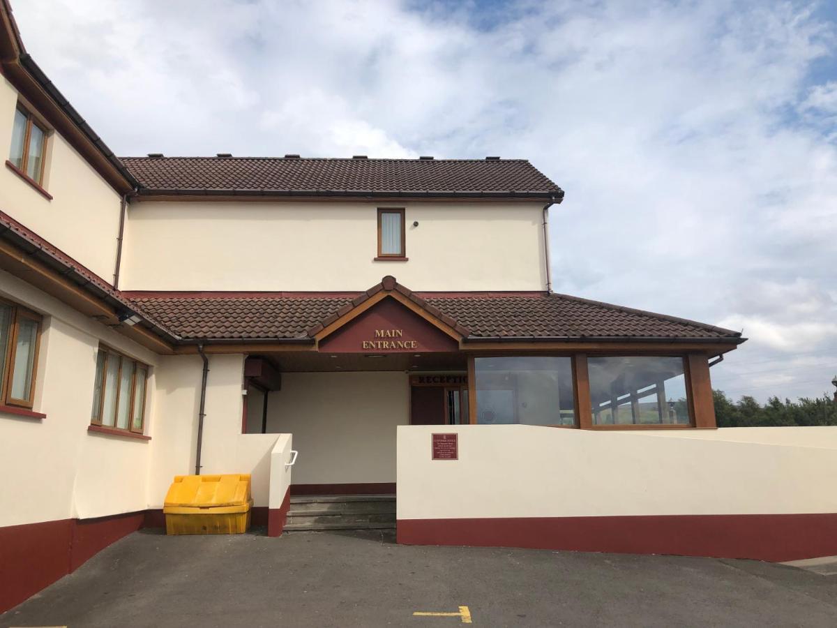 Bessemer Hotel Merthyr Tydfil Dış mekan fotoğraf