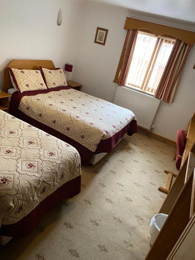 Bessemer Hotel Merthyr Tydfil Dış mekan fotoğraf