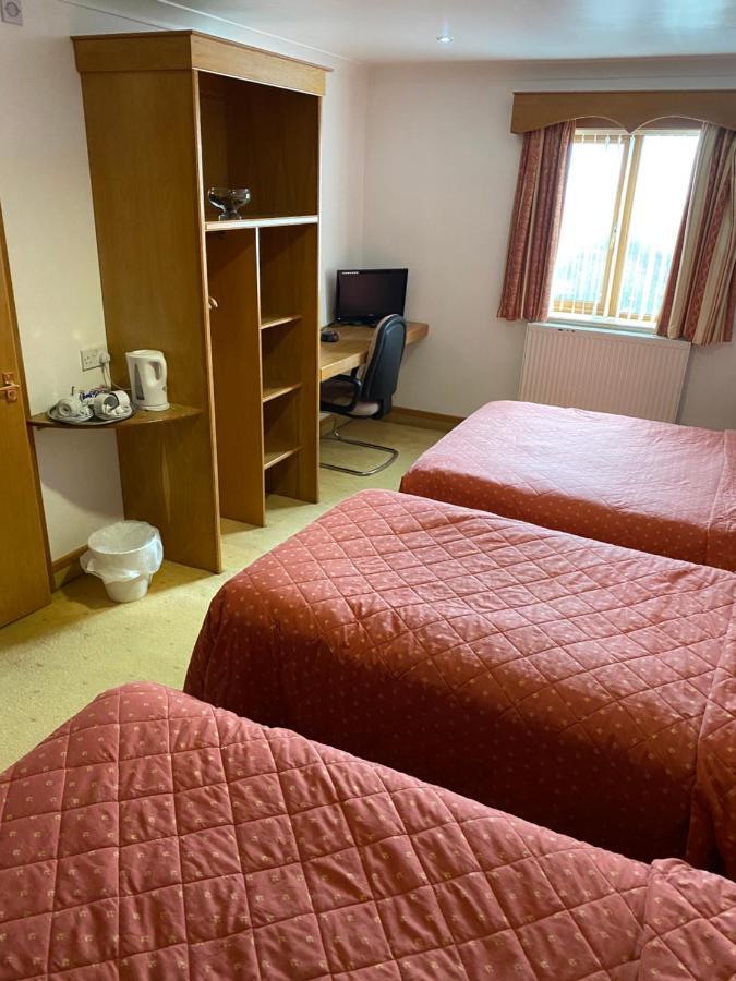 Bessemer Hotel Merthyr Tydfil Dış mekan fotoğraf
