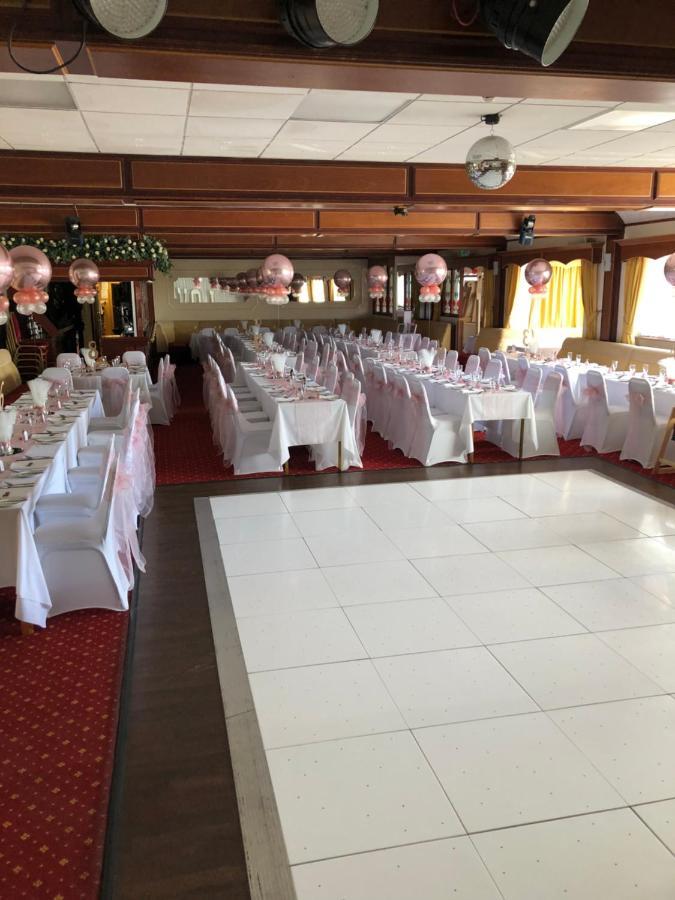 Bessemer Hotel Merthyr Tydfil Dış mekan fotoğraf