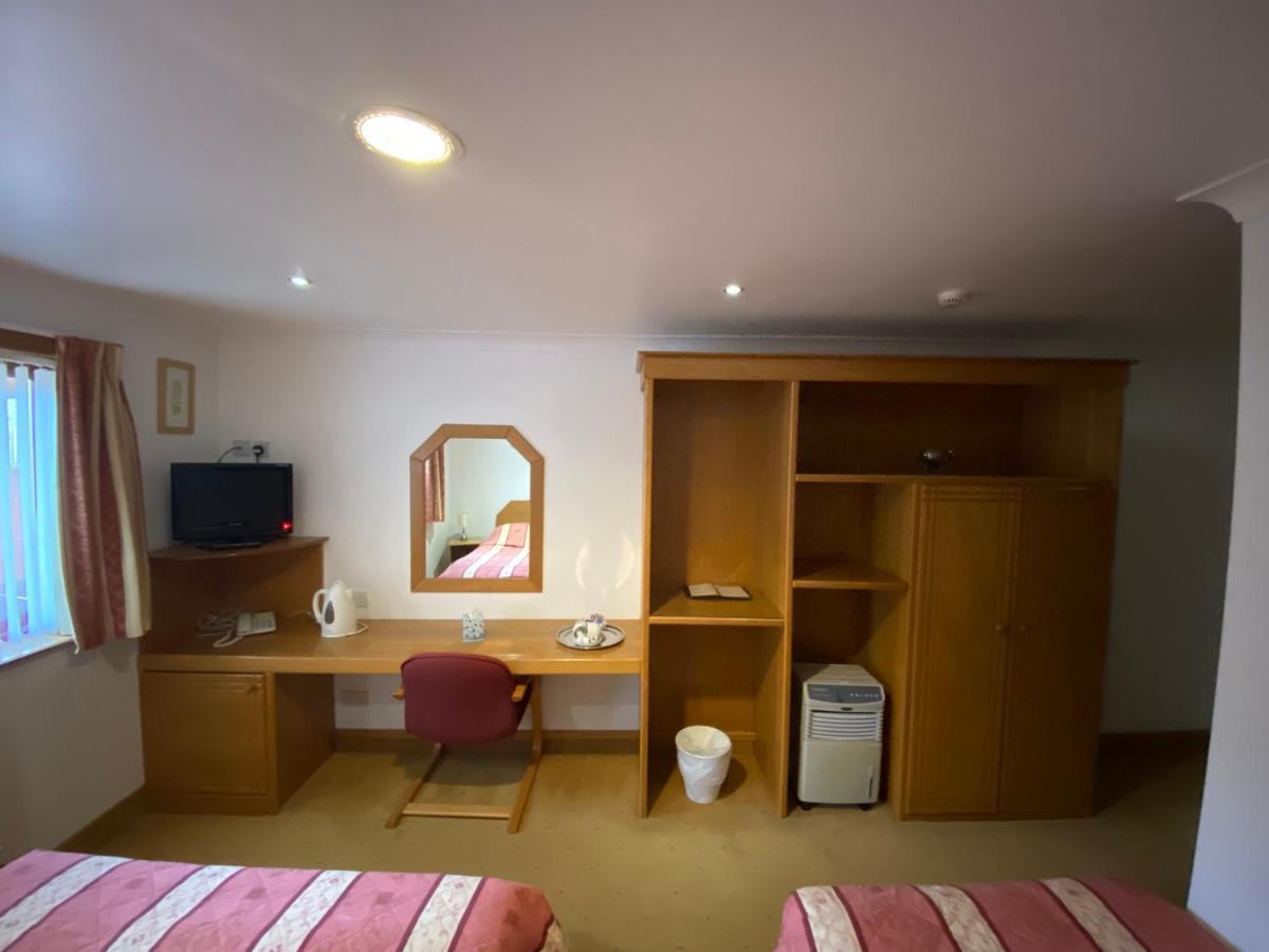 Bessemer Hotel Merthyr Tydfil Dış mekan fotoğraf